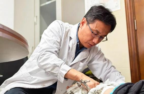 <a href='http://www.cuzhaopin.cn/' target='_blank'><u>徐州仁慈醫(yī)院</u></a>