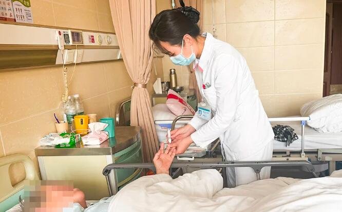 <a href='http://www.cuzhaopin.cn/' target='_blank'><u>徐州仁慈醫(yī)院</u></a>